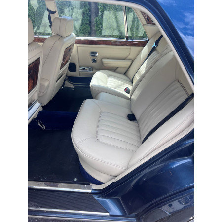 Rolls-Royce Silver Spur (SZ 2) lange Version Limousine 6/1987 EZ 95.870 km 243 PS (179 kW)