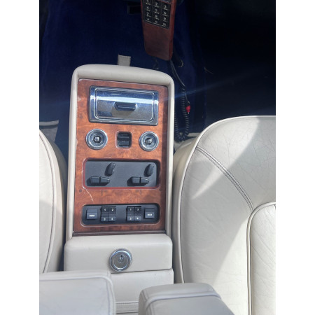 Rolls-Royce Silver Spur (SZ 2) lange Version Limousine 6/1987 EZ 95.870 km 243 PS (179 kW)
