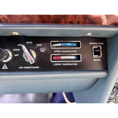 Rolls-Royce Silver Spur (SZ 2) lange Version Limousine 6/1987 EZ 95.870 km 243 PS (179 kW)