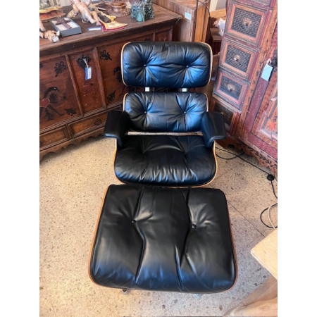 Vitra Eames Lounge Chair mit Ottoman "Palisander"