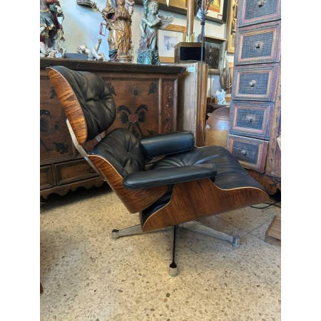 Vitra Eames Lounge Chair mit Ottoman "Palisander"
